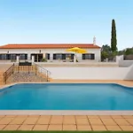 Casa Do Leo Nyaraló *